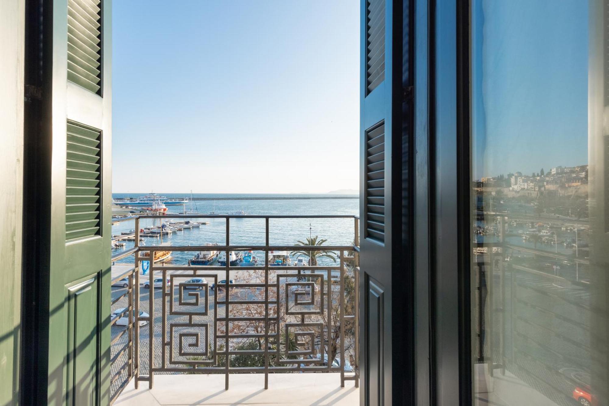 Epicure Suites Kavala Bagian luar foto