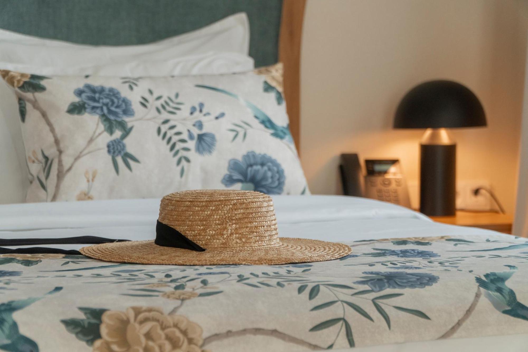 Epicure Suites Kavala Bagian luar foto