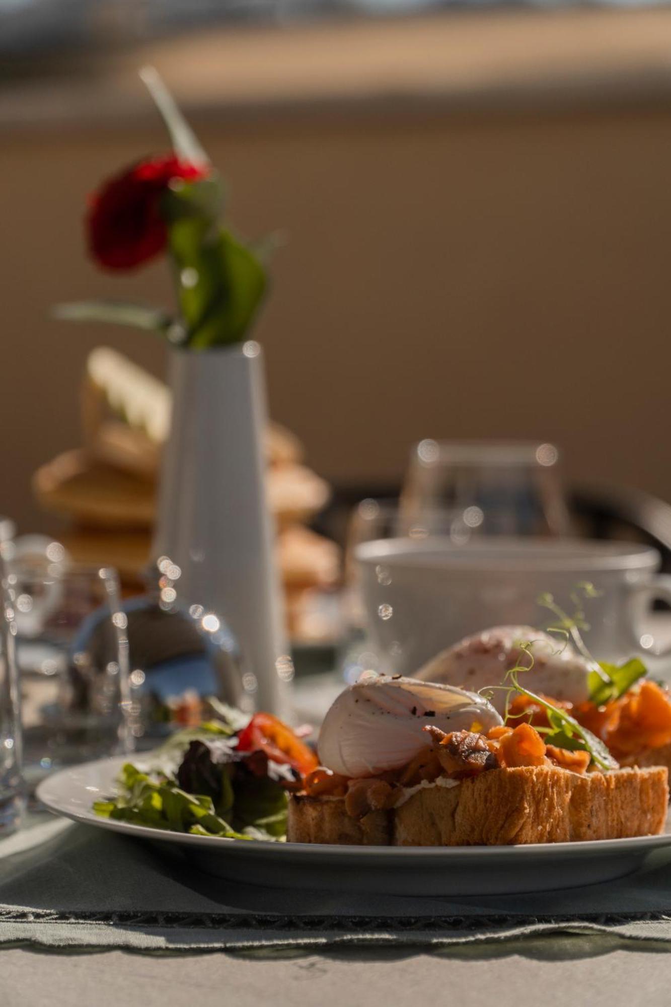 Epicure Suites Kavala Bagian luar foto