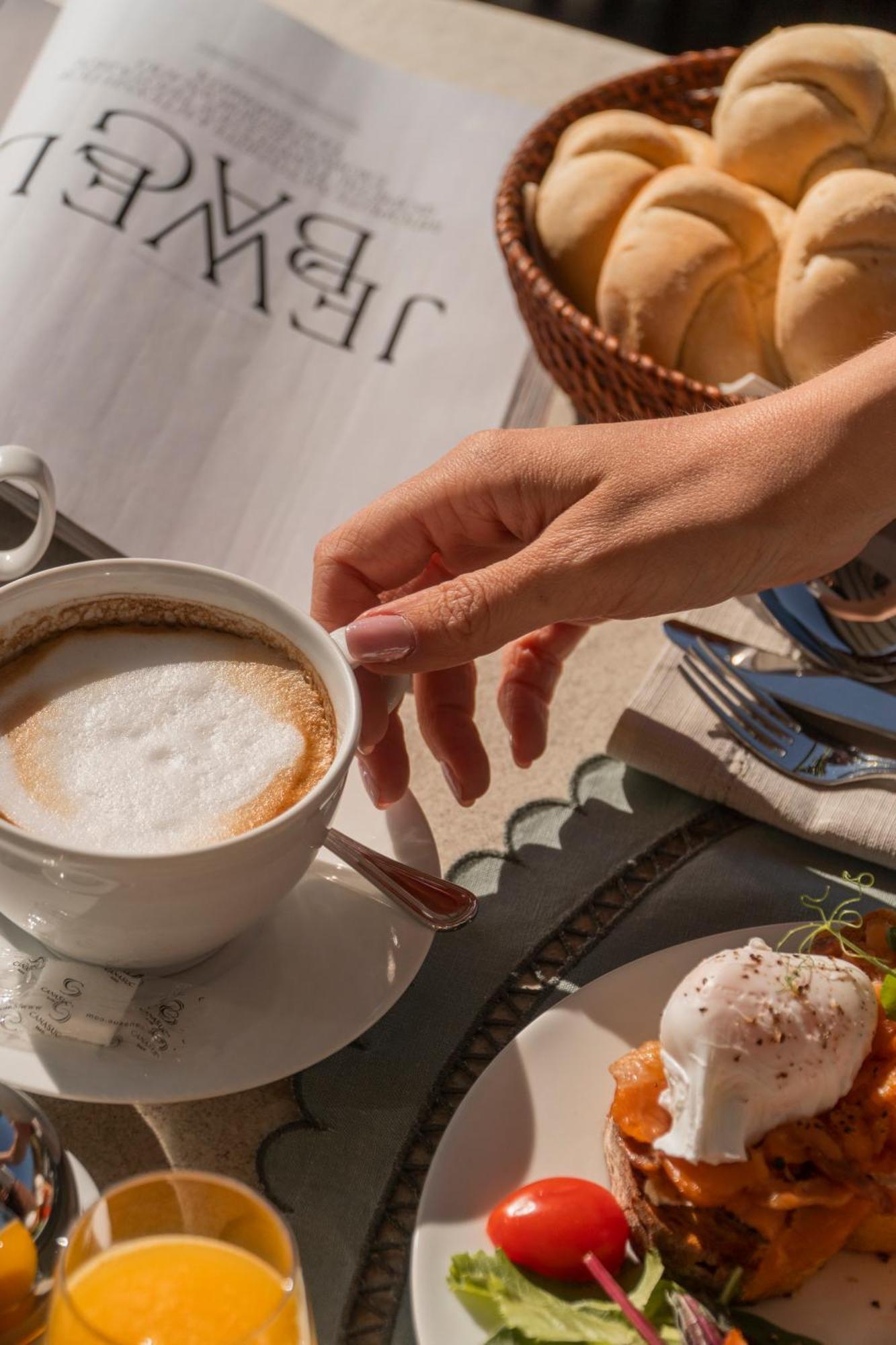 Epicure Suites Kavala Bagian luar foto