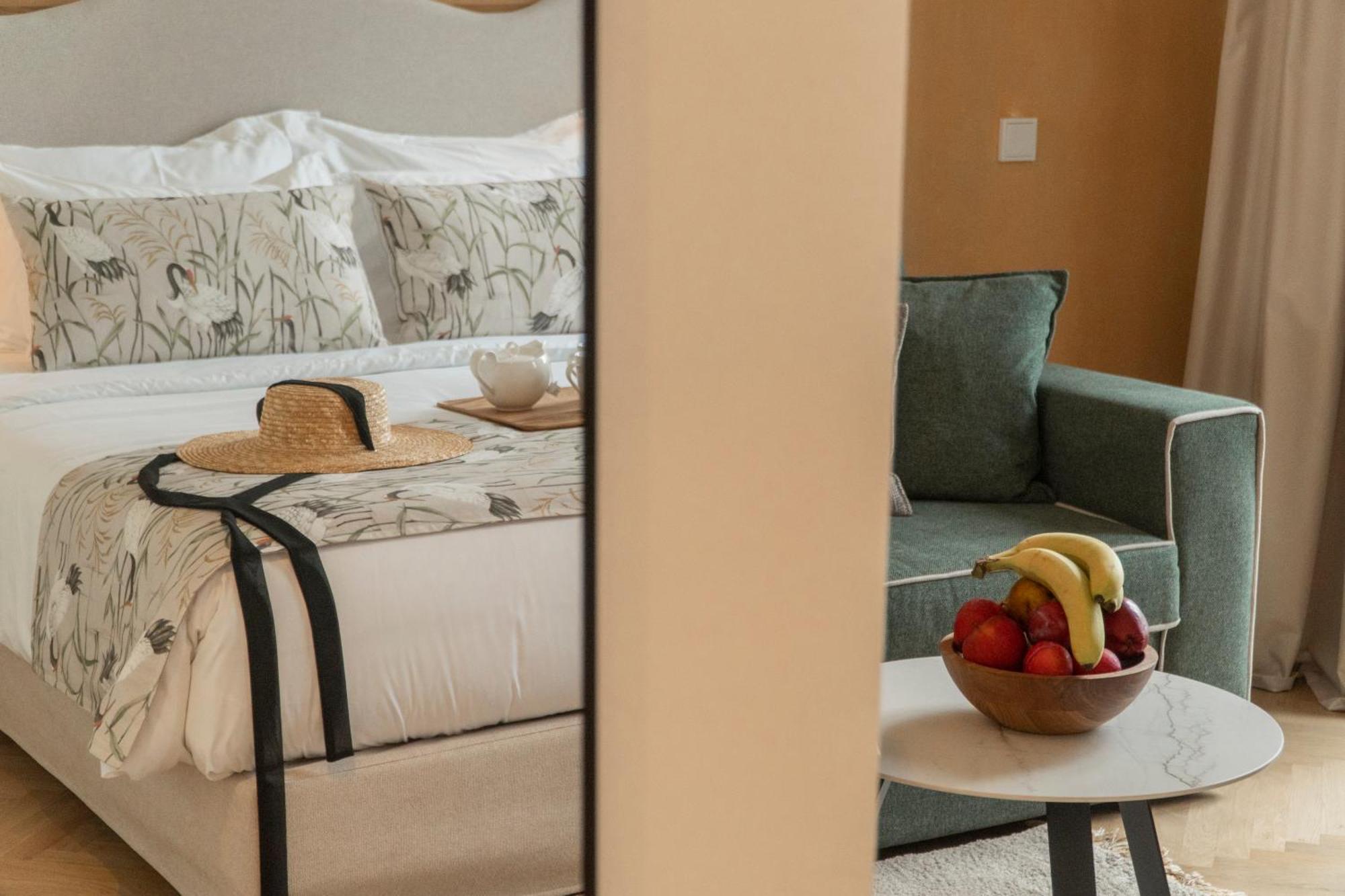 Epicure Suites Kavala Bagian luar foto