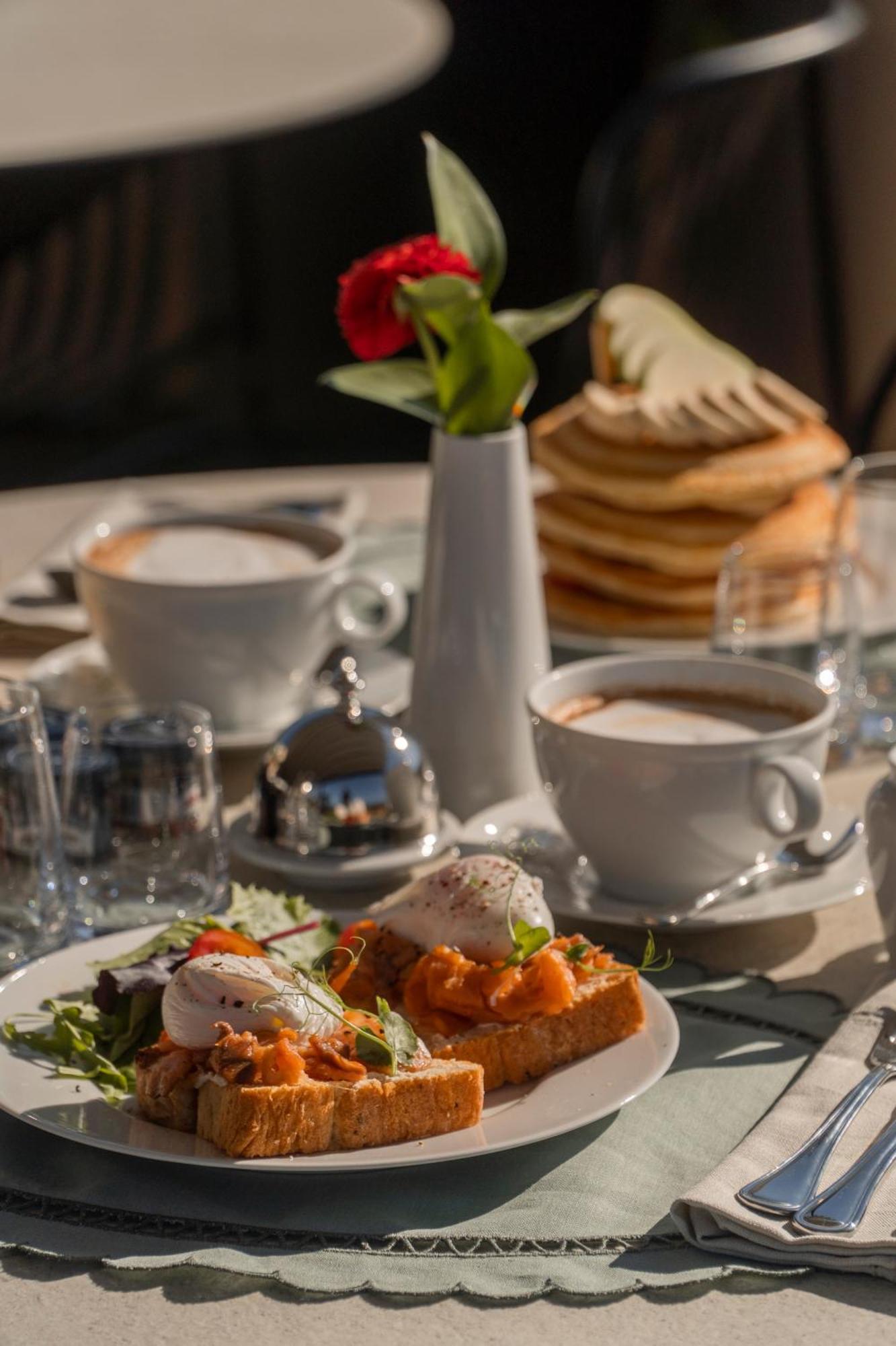 Epicure Suites Kavala Bagian luar foto