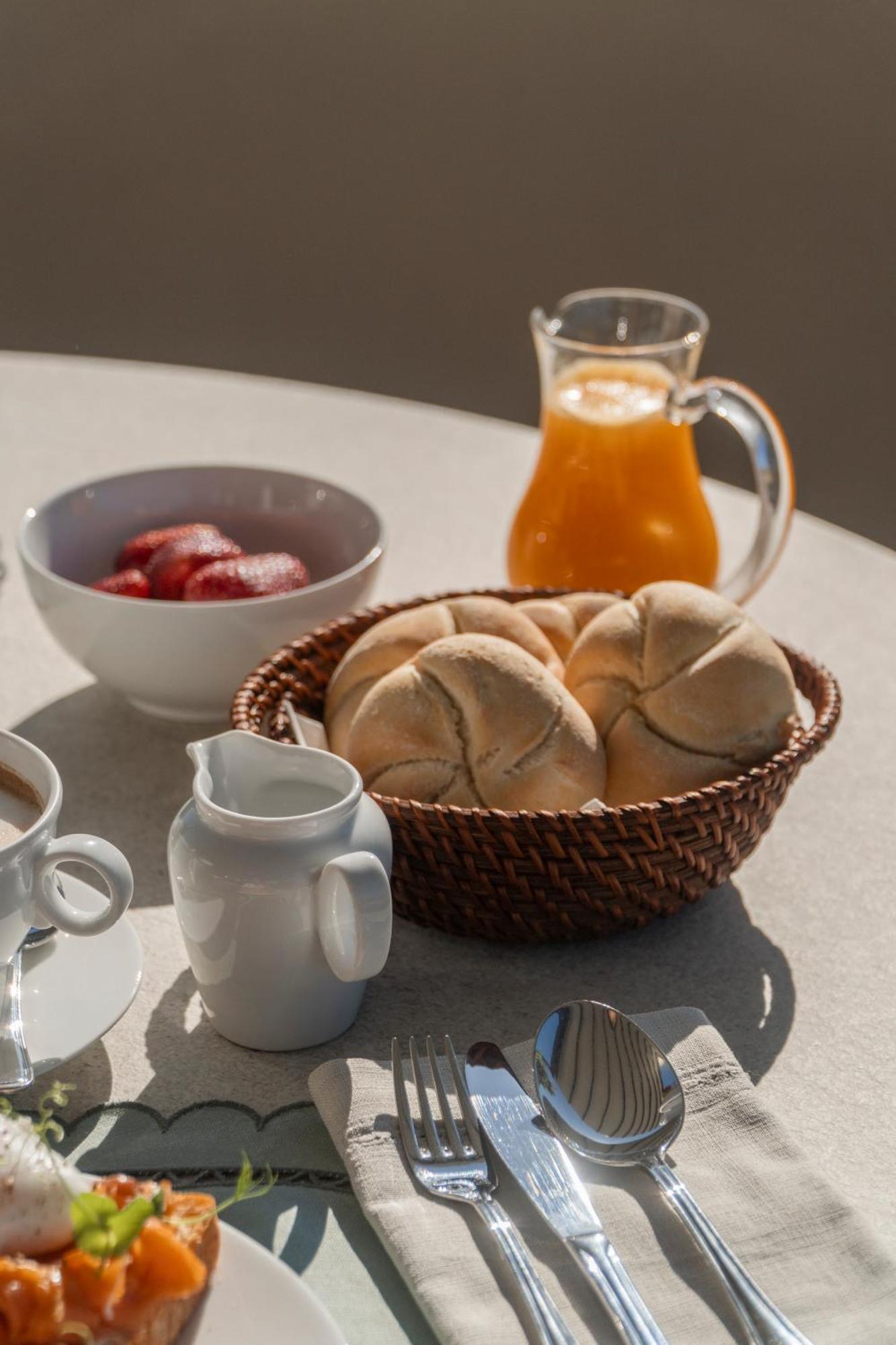 Epicure Suites Kavala Bagian luar foto