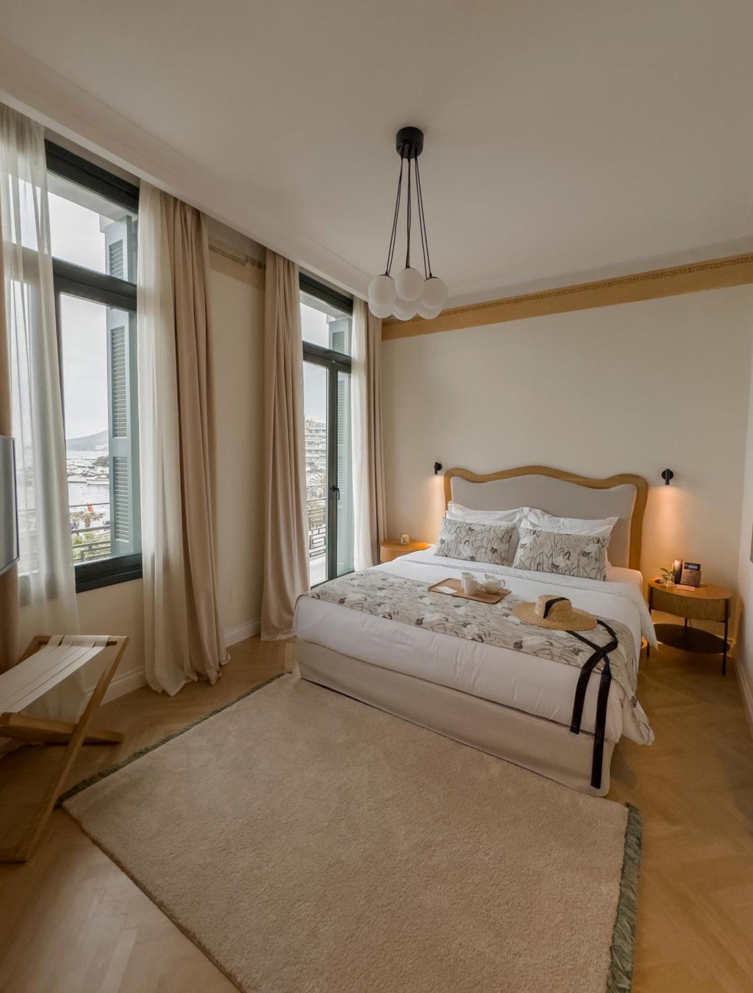 Epicure Suites Kavala Bagian luar foto